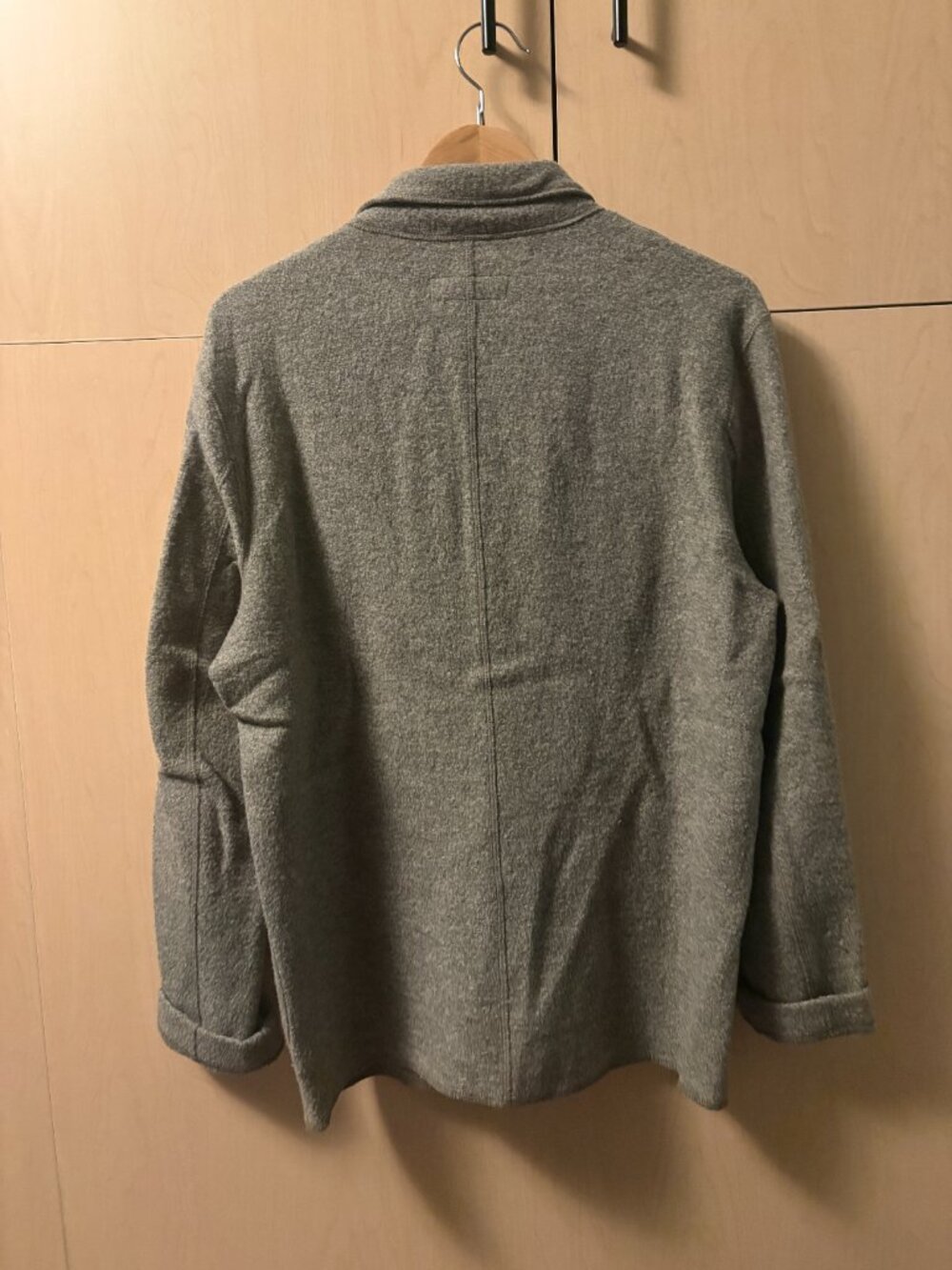Men's Buck Mason Felted Wool Chore Coat in Heather Stone - Size Medium - Picture 4 of 4